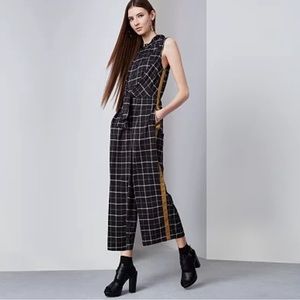 Simply Vera Vera Wang Plaid Jumpsuit Sz. S
